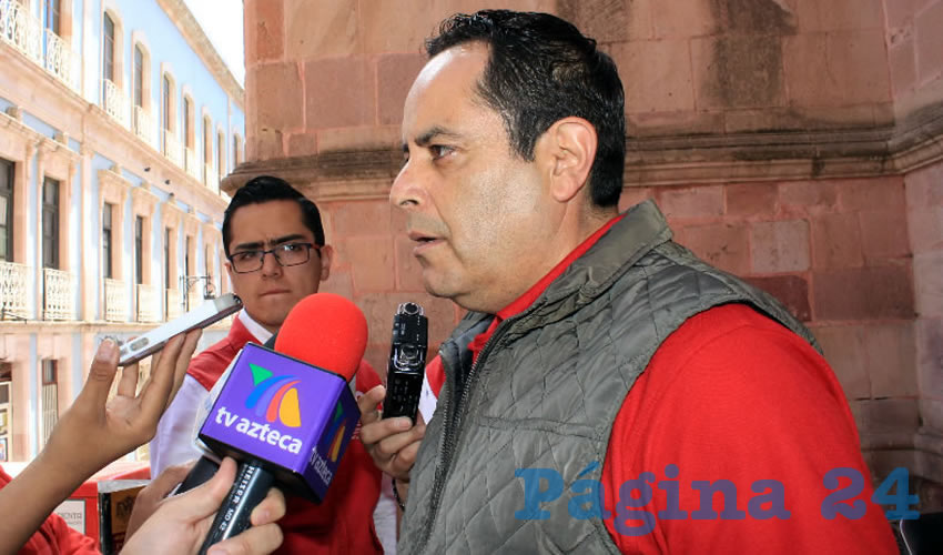 Antonio Caldera Alaníz, director de Proteccción Civil: Es necesario que la ciudadanía pueda entender lo importante que es estar prevenido e informado acerca de los males que provocan los rayos ultravioleta (Foto: Rocío Castro Alvarado)