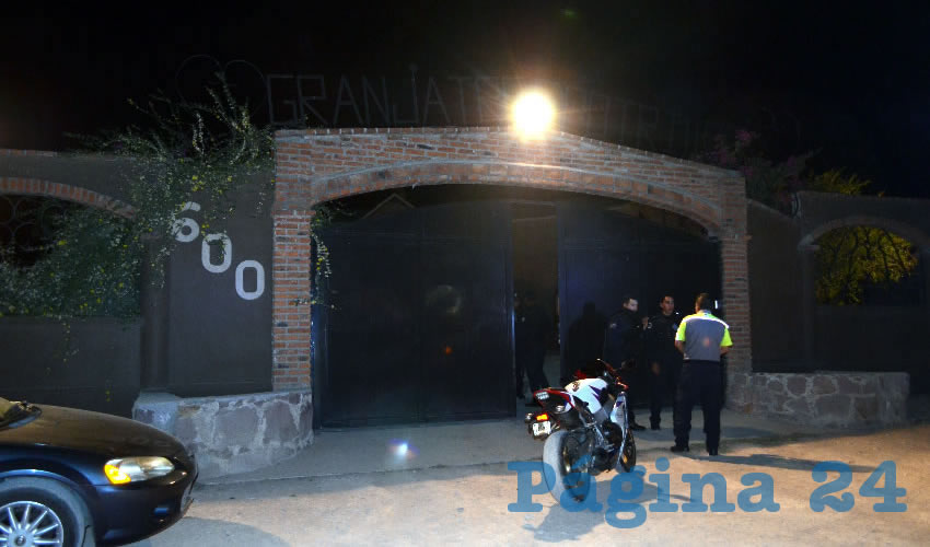 Alrededor de 30 mil d&oacute;lares en efectivo, adem&aacute;s de otros objetos, obtuvieron los cerca de 15 delincuentes que irrumpieron en la granja Tres Potrillos