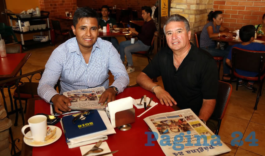 En Las Antorchas almorzaron Jes&uacute;s Eduardo Gonz&aacute;lez L&oacute;pez, m&eacute;dico, y Jesse Franco, l&iacute;der social de Jes&uacute;s Mar&iacute;a