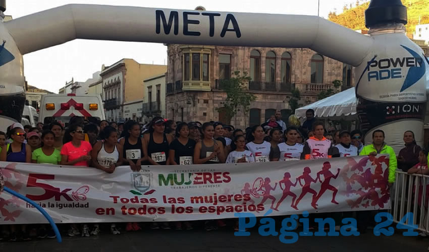 Afirma la Secretaria de las Mujeres que esta Carrera simboliza la lucha de las mujeres por lograr que sean respetados todos sus derechos