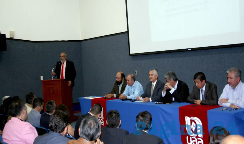 El prop&oacute;sito de la Academia en Aguascalientes es incidir en pol&iacute;ticas y programas de evaluaci&oacute;n de impactos ambientales y su mitigaci&oacute;n