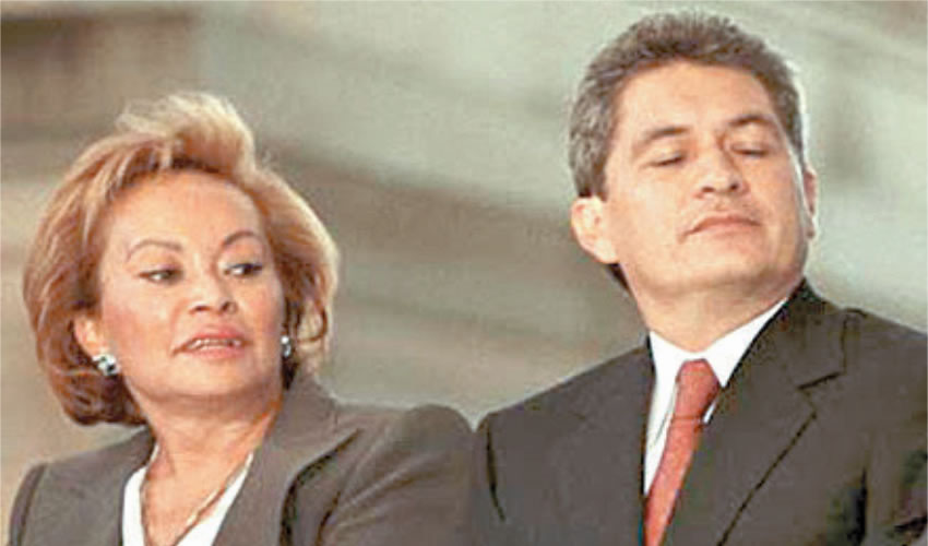 Los tiempos felices: aquí, el connotado priísta, Tomás Yarrington, con el presidente de México Enrique Peña Nieto