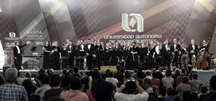 Banda Sinf&oacute;nica de la Universidad de Brigham Young-Idaho se present&oacute; en el SUUM de la UAA ante casi mil asistentes universitarios y p&uacute;blico en general