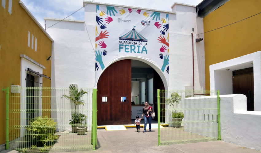 El servicio únicamente se da a padres de familia que laboran en el perímetro ferial