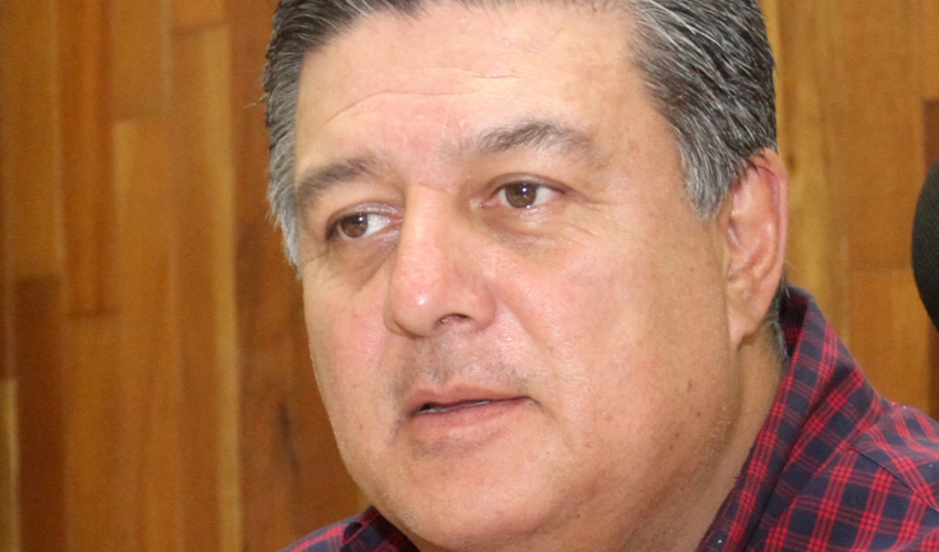 El secretario de Finanzas, Alfredo Mart&iacute;n Cervantes Garc&iacute;a