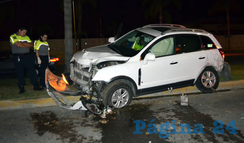 La camioneta Chevrolet Captiva, propiedad del ebrio Ernesto Segura Tovar