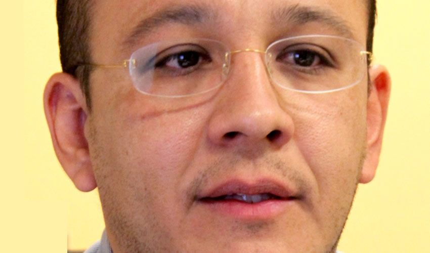 &Oacute;scar Casta&ntilde;eda Mart&iacute;nez, titular del la Unidad de Enlace de Transparencia