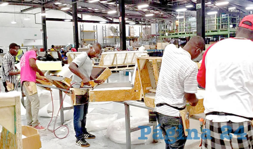 Operadores de maquinaria y producción ocupan el primer lugar entre las posiciones más difíciles de cubrir