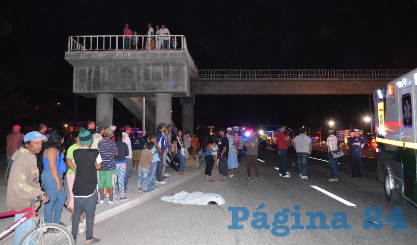 El sangriento percance ocurrió sobre la carretera federal 70 oriente