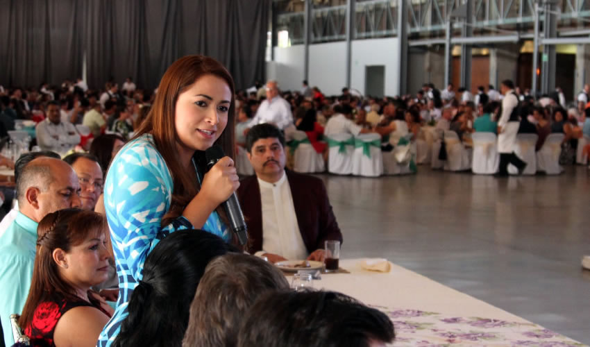 La presidenta municipal refrend&oacute; su inter&eacute;s por impulsar acciones a favor de la educaci&oacute;n