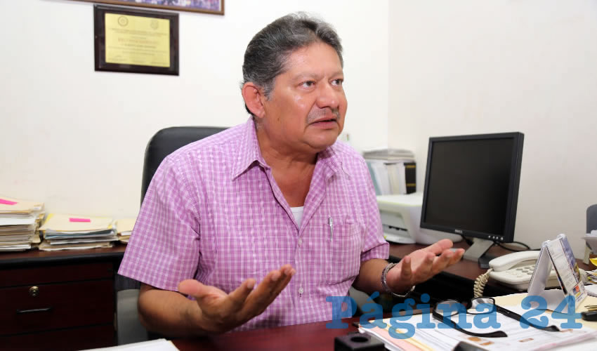 Roberto Mora Márquez, secretario general del Sindicato de Trabajadores de Autotransporte Urbano, Suburbano de Personal, Anexos y Similares del Estado