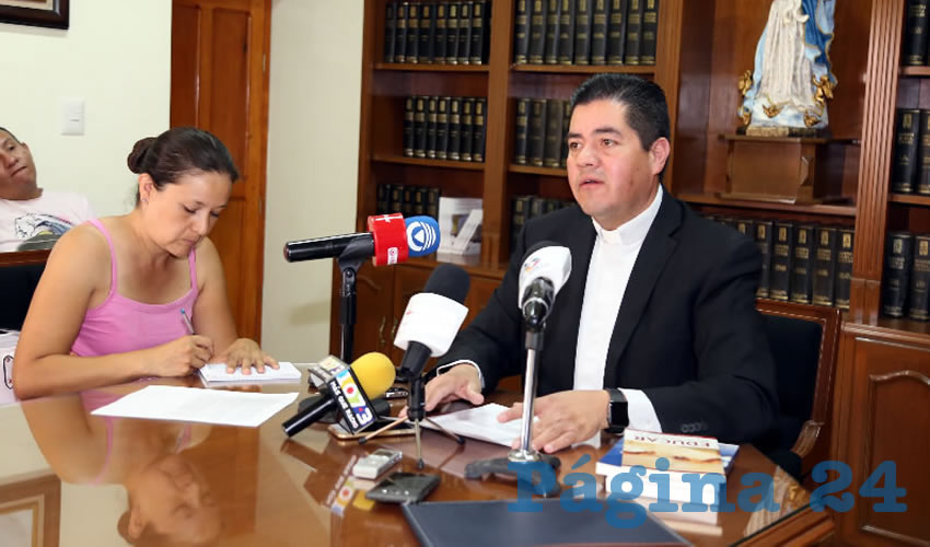 Carlos Alberto Alvarado Quezada, vocero de la Diócesis de Aguascalientes (Foto: Eddylberto Luévano Santillán)