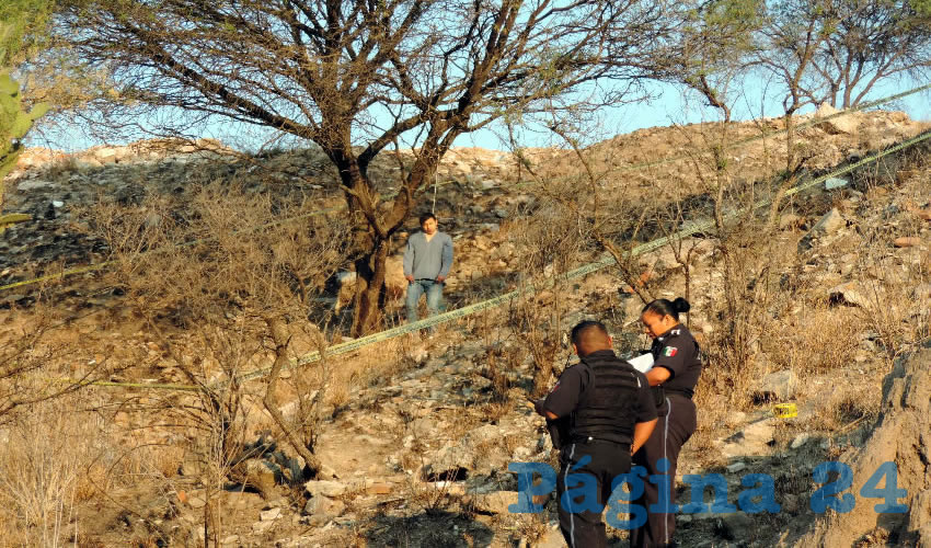 Junto a un arroyo, al norte del fraccionamiento J. Guadalupe Peralta Gámez, se ahorcó Julio César Martínez Alba