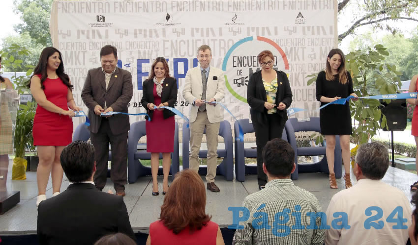 M&aacute;s de 60 proyectos se forjaron por equipos multidisciplinarios y 20 por alumnos de la licenciatura en Mercadotecnia