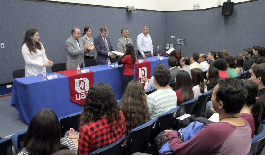 Los galardonados del Centro de Ciencias Básica obtuvieron calificaciones mayores a nueve en el semestre agosto- diciembre de 2016