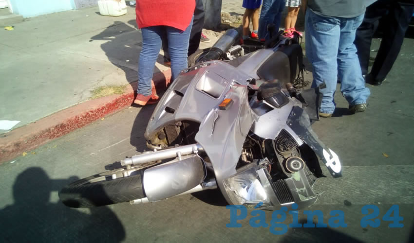 El veloz conductor destrozó su jaca de acero y sufrió fractura expuesta y amputación parcial del pie izquierdo