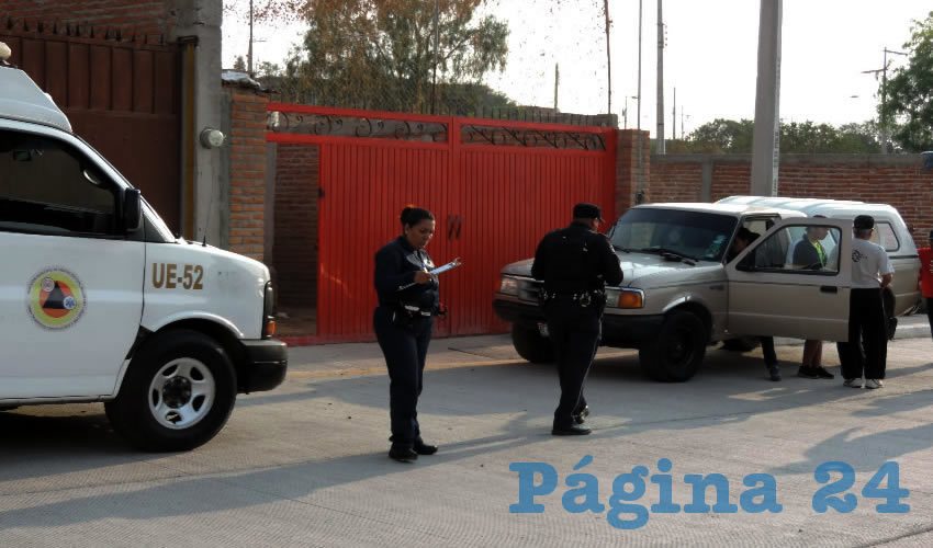 Paramédicos y policías municipales no tardaron en llegar al lugar