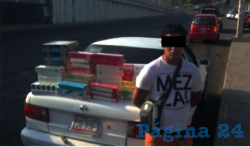Le fueron decomisados 70 paquetes con 10 cajetillas cada uno de 20 cigarros
