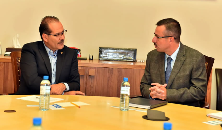 El gobernador del Estado, Martín Orozco Sandoval, sostuvo un encuentro con directivos de Donaldson Latinoamérica