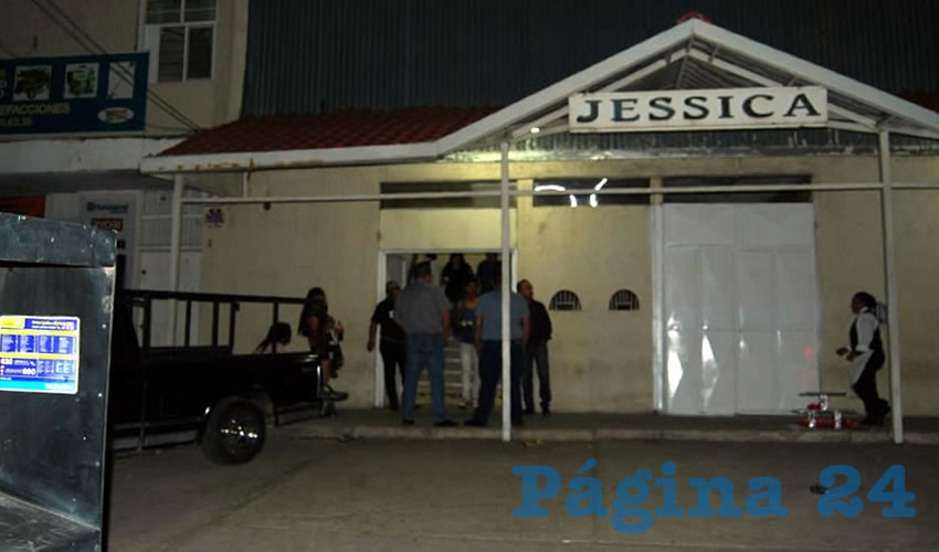 El jolgorio que se celebraba en el Salón Jessica concluyó con una sangrienta riña