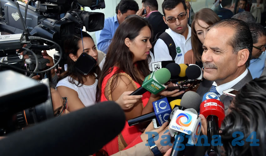 Martín Orozco Sandoval, gobernador del Estado