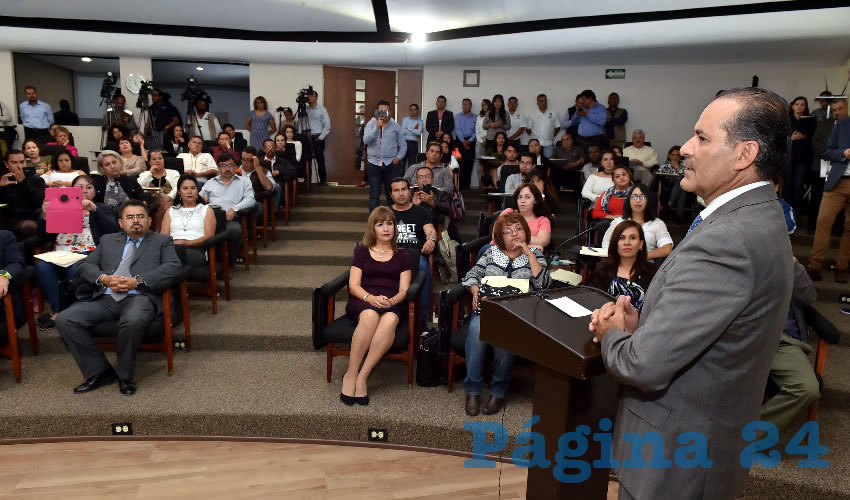 En el evento realizado en la UP, el mandatario anunció la reunión que tendrá la semana próxima con empresarios chinos