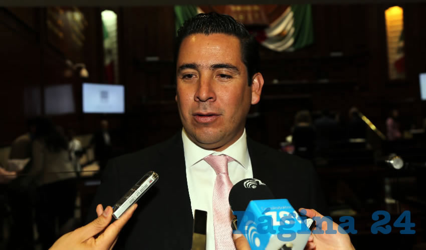 Gustavo Alberto B&aacute;ez Leos, diputado local (Foto: Eddylberto Lu&eacute;vano Santill&aacute;n)