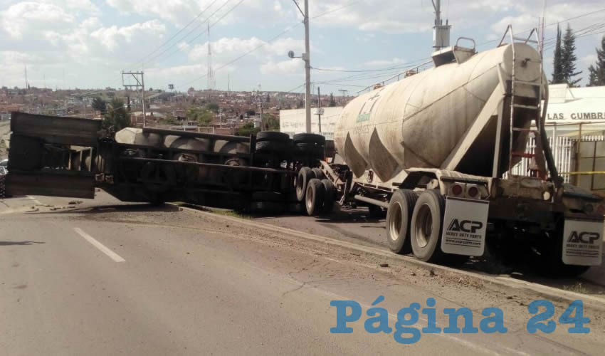 El accidente ocurrió en el cruce de avenida Siglo XXI y bulevar Guadalupano