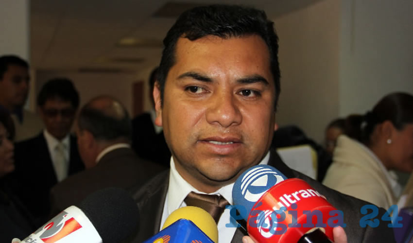 Normando L&oacute;pez Meixueiro, secretario general de la FSTSE