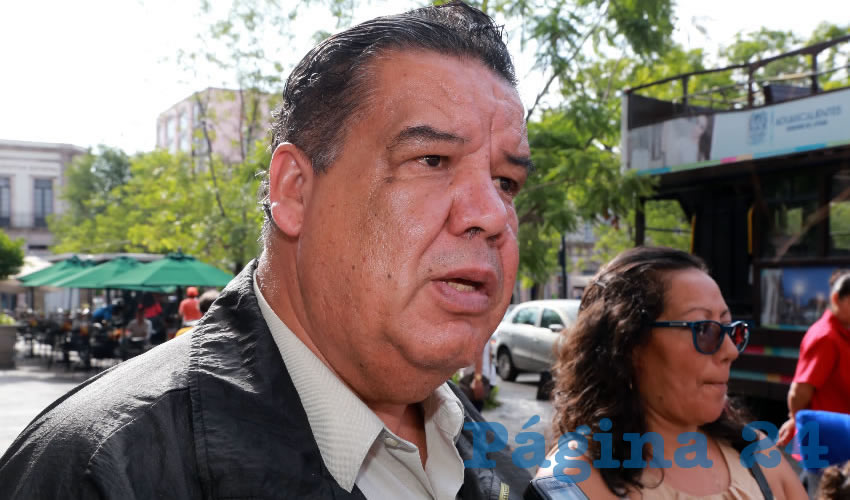 Francisco Javier Flores Flores, dirigente de Cimientos del Magisterio (Foto: Eddylberto Lu&eacute;vano Santill&aacute;n)