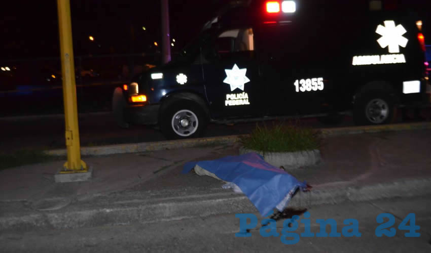 José Ángel Piña Dávila murió sobre el camellón central de avenida Ojocaliente, luego de que estampara su jaca de acero contra un árbol