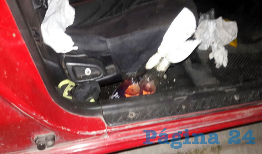 Las dos bombas molotov encontradas en el taxi 984
