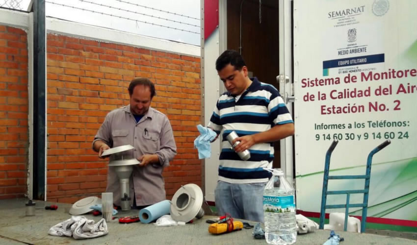 Se monitorea la emisi&oacute;n de diversos contaminantes como ozono, di&oacute;xidos de azufre, mon&oacute;xido de carbono y &oacute;xidos de nitr&oacute;geno