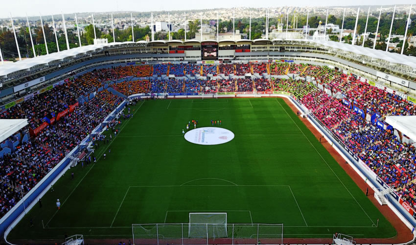 Se obsequiaron a los primeros 12 mil asistentes playeras conmemorativas de la Copa Aguascalientes, el Corazón de México