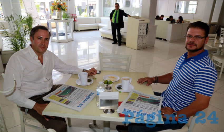 En el restaurante Del Centro departieron Jorge Brand Romo e Israel Leos Aguirre