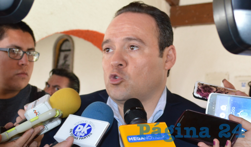 Los tráileres circulan por la zona metropolitana como si estuvieran en tierra de nadie, denunció el alcalde Alberto Uribe, quien recalcó: “Los señores cargan en pesos que no son los permitidos de manera internacional (…); a ellos les interesa hacer negocio, no le interesa la seguridad de las personas”/Foto: Francisco Andalón López 