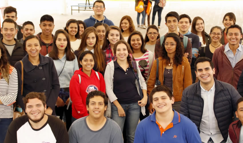M&aacute;s de 19 mil alumnos inician y reanudan actividades acad&eacute;micas en los niveles de bachillerato, licenciatura y posgrado