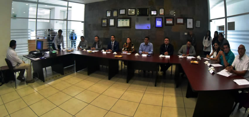 La alcaldesa de Aguascalientes visitó el Centro de Control, Comunicación y Comando (C4), donde superviso los avances de la nueva tecnología