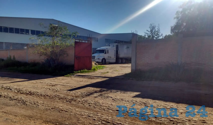 Un comando de seis pillos irrumpió en la compañía Transportes Padilla, sometiendo al velador para lograr sus aviesos fines