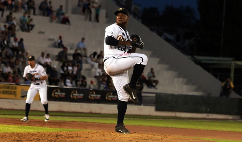 El dominicano abridor fue quien obtuvo más triunfos del riel (Foto: Cortesía Club Rieleros)
