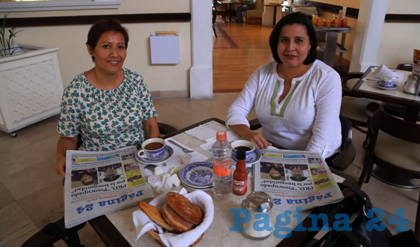 En Sanborns Francia desayunaron Erika Alvarado de la Cruz y Ver&oacute;nica Serna Guevara