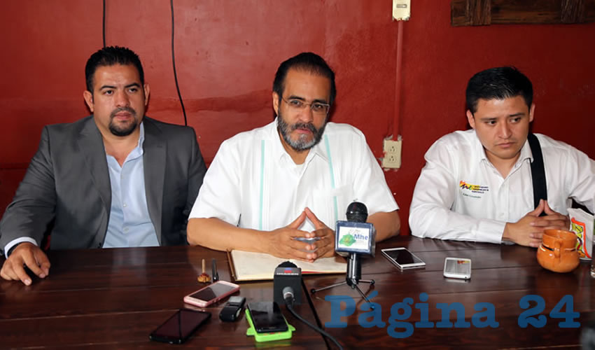 Ren&eacute; Bejarano, presidente nacional de la organizaci&oacute;n Movimiento Nacional por la Esperanza (Foto: Eddylberto Lu&eacute;vano Santill&aacute;n)