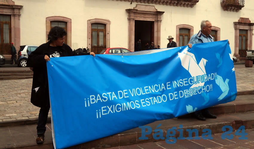 Raymundo Cárdenas Hernández: “Si el gobierno no cumple la ley, la sociedad se va disolviendo, y al rato la sociedad es una selva, que es lo que estamos ya viviendo, y si no lo detenemos con la participación de la gente nos vamos a arrepentir más... si no pueden o tienen miedo, deben ser sustituidos, esa es la función principal del gobernador” (Foto Merari Martínez Castro)