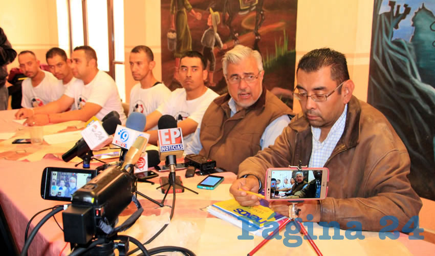 José Narro Céspedes, dirigente de la coordinadora Nacional Plan de Ayala (CNPA), enfatizó que haber logrado este registro es un hecho histórico para Zacatecas: “es una situación importante para que los trabajadores se den cuenta que no están solos” (Foto Rocío Castro)
