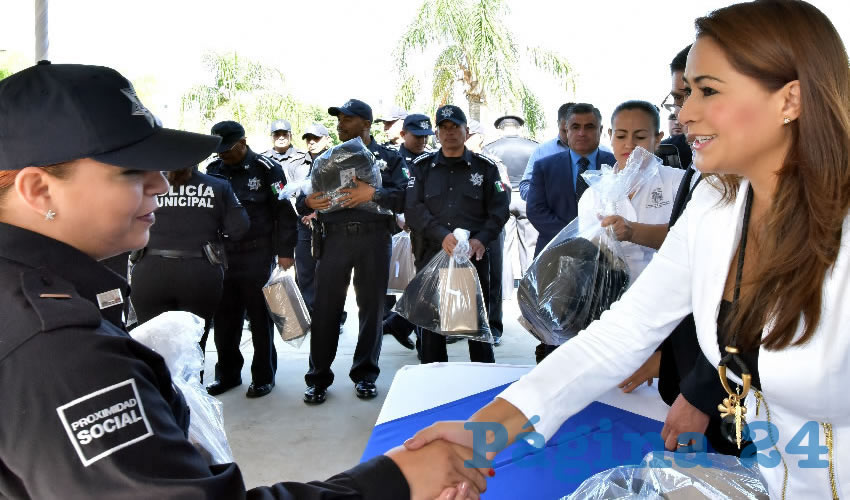 Con recursos superiores a 18 millones de pesos del Fortaseg entregó uniformes a elementos de Seguridad Pública