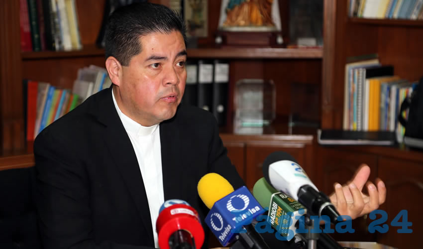 Carlos Alberto Alvarado Quezada, vocero de la Diócesis de Aguascalientes, le responde a Ignacio Ruelas (Foto: Eddylberto Luévano Santillán)