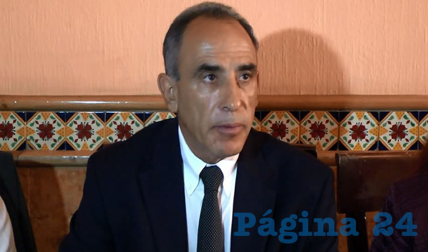 Manuel Sánchez Benavides, vicepresidente de la Conatram, sentenció que es “prácticamente imposible de llevar a cabo de acuerdo a las circunstancias que tenemos en este momento”, porque la autoridad no previó esta situación y no hay vías alternas/Fotos: Francisco Andalón López