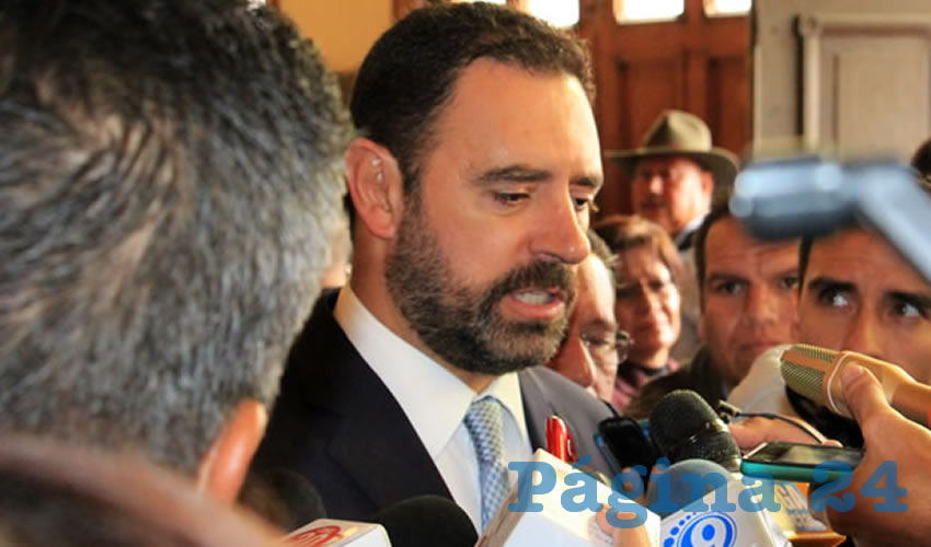 Alejandro Tello Cristerna, gobernador del Estado: Es gente valiosa, gente que puede venir a innovar, puede venir a ser parte, y pongo un ejemplo muy sencillo, puede ser parte de la reforma educativa, porque es gente bilingüe (Foto: Rocío Castro Alvarado)