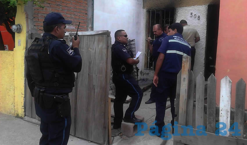 El fuego arras&oacute; con los escasos objetos de la casa situada en calle Escudo 308