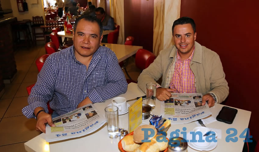 En el restaurante Mitla almorzaron David Romo Garza, asesor en Gobierno del Estado, y Jaime Durán Padilla, coordinador del Partido Movimiento Ciudadano